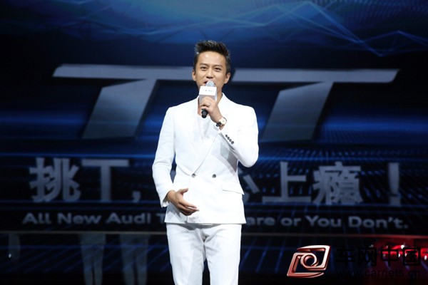 5.著名演員、電影導演鄧超先生與奧迪TT淵源深厚