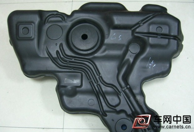 與安全無關 汽車油箱為什么工程塑料化