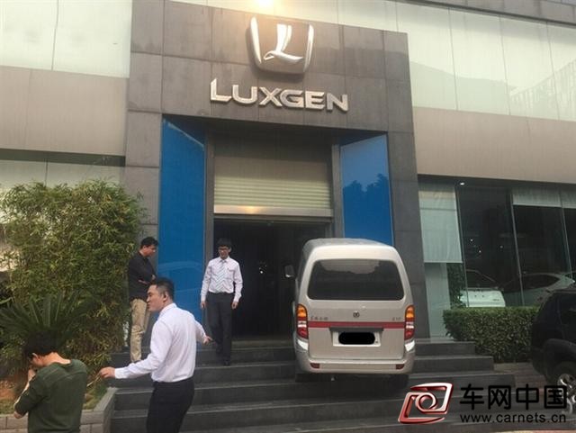 瘋火輪：4S店試駕猛于虎 五招教你避風險