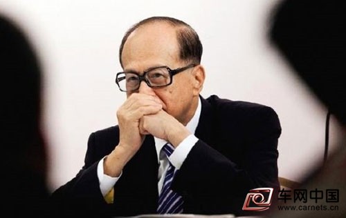 李嘉誠配合國策發展新能源汽車