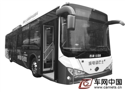 充電3小時能跑一整天 新能源電動汽車駛上杭城街頭