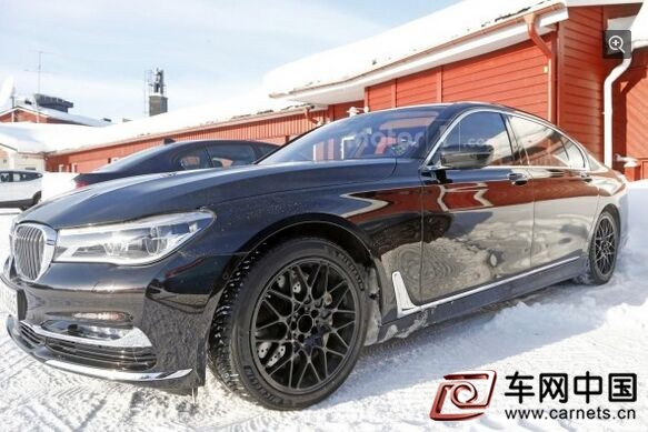 寶馬M7測試車曝光