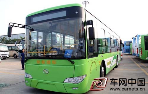 2020年新能源及清潔燃料 公交車占八成