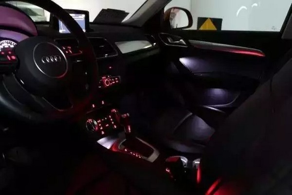別再被某些汽車時(shí)尚配置騙了，并沒(méi)有什么用