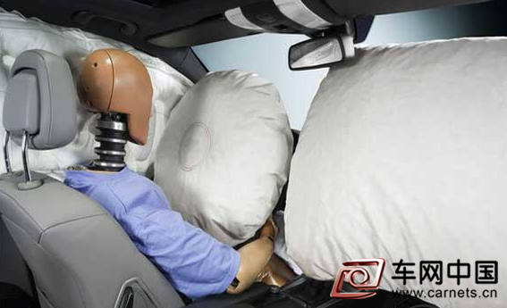 汽車安全氣囊是如何完成一系列碰撞工作的