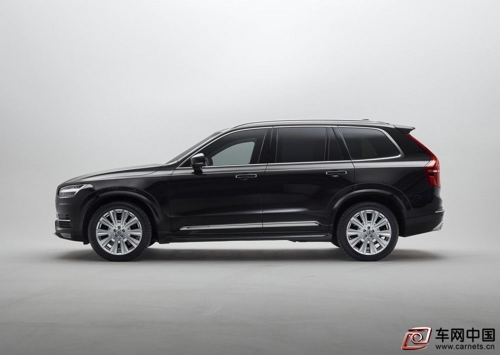 Volvo-XC90_Armoured-2020-1600-02