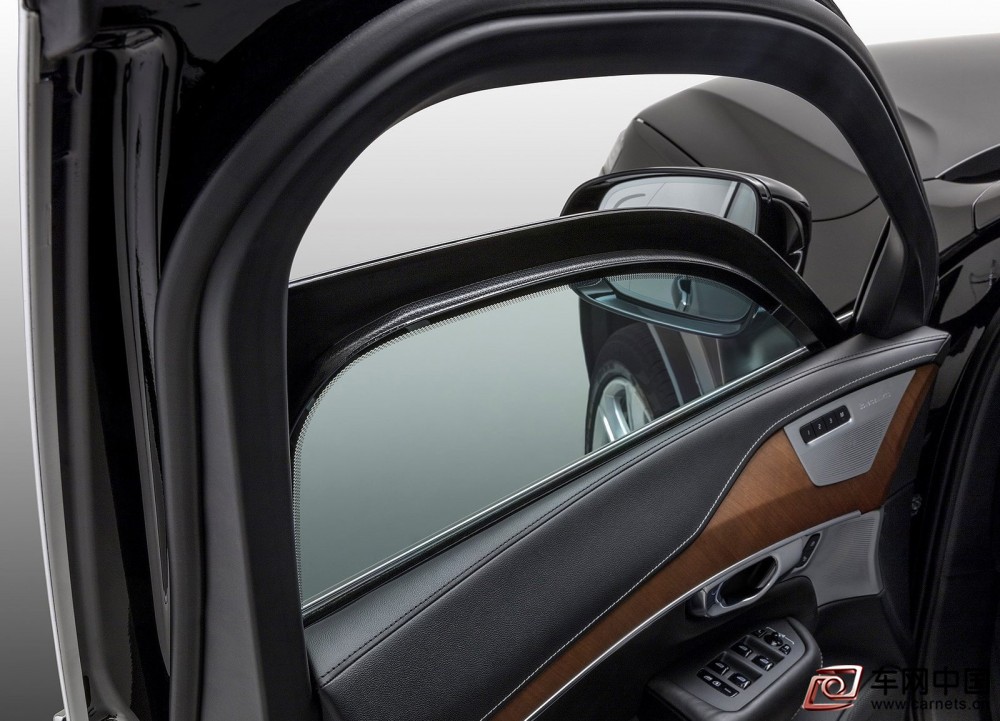 Volvo-XC90_Armoured-2020-1600-05
