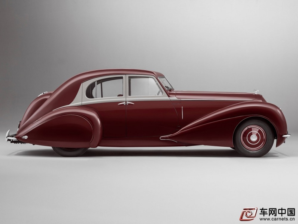 Bentley-Corniche-1939-1600-02