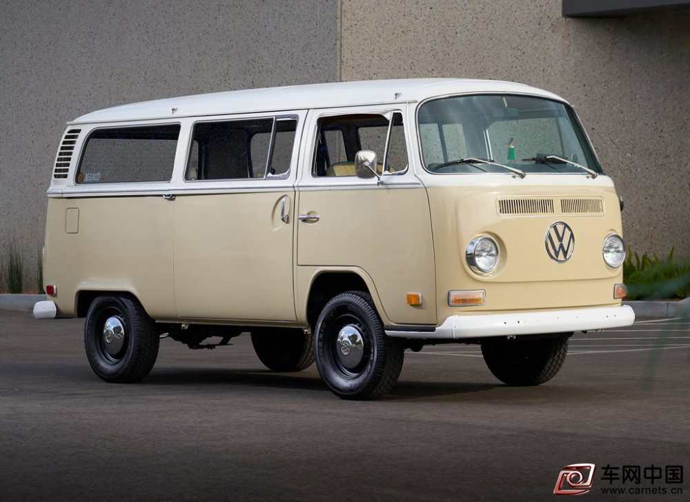 Volkswagen-Type_2_Bus_Electrified_Concept-2019-1024-01