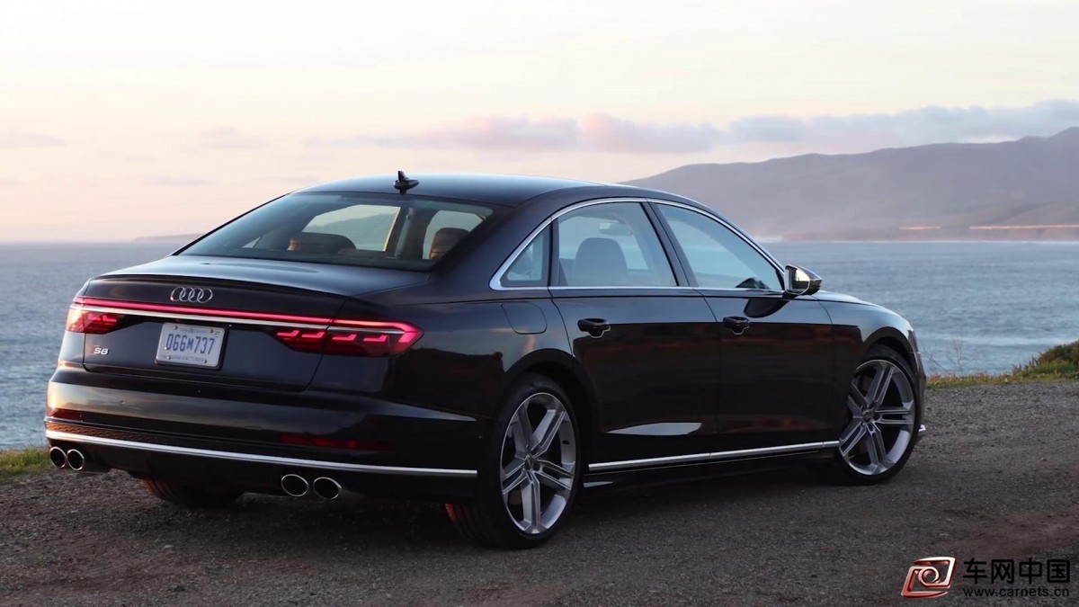 Top 10 Luxury Sedan Cars 2021[00-12-44][20210917-22485431]