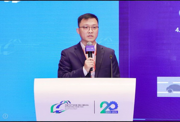 應策：從“5G+”到“AI+”中國移動車聯網方案的實踐與探索